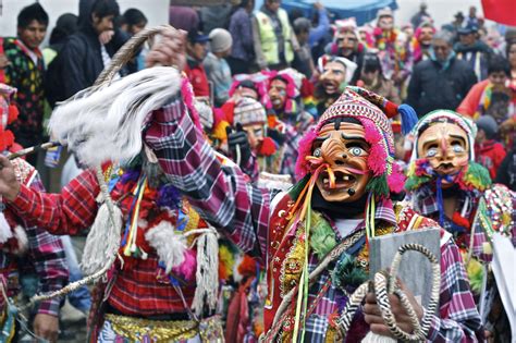 Peruvian Festivals for Each Month of the Year