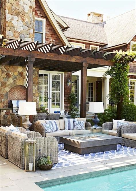 18+ Awesome Stylish Outdoor Living Room Ideas To Expand Your Living Space