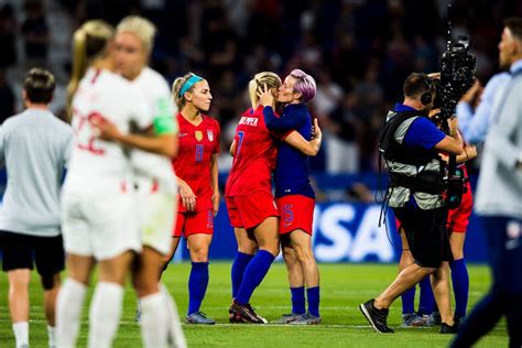 No Megan Rapinoe? No Problem, for One Day at Least - The New York Times