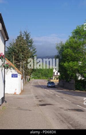 Kinlochewe Hotel on a Fine Summers Day. Wester Ross, Scotland, UK Stock Photo - Alamy