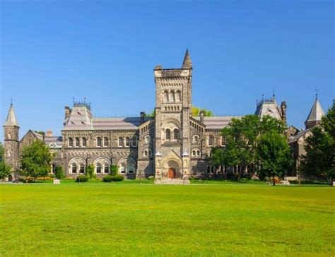 The Best Canadian Universities For International Students