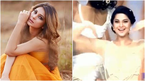 VIDEO: Beyhadh 2 actress Jennifer Winget looks like a fairy as she dances to 'Sun Sathiya' in ...