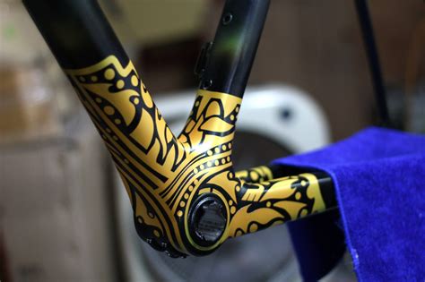 Roadbike frame painted | Bicycle paint job, Paint bike, Bicycle painting