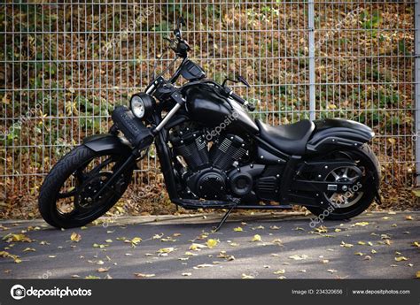 Black Harley Davidson Motorcycle Black Matt Painted Harley Davidson ...