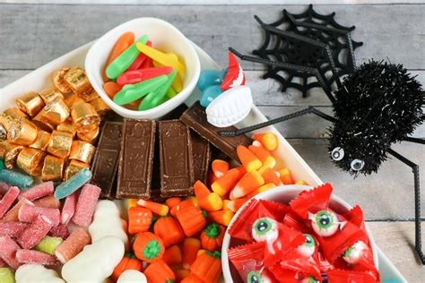 ☑ How to get the best candy on halloween | gail's blog