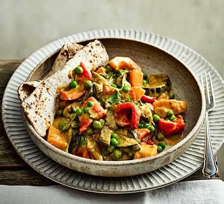 Slow cooker vegetable curry recipe | BBC Good Food