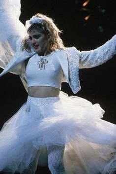 7 Best Madonna 80's fancy dress ideas | madonna 80s, madonna, madonna ...