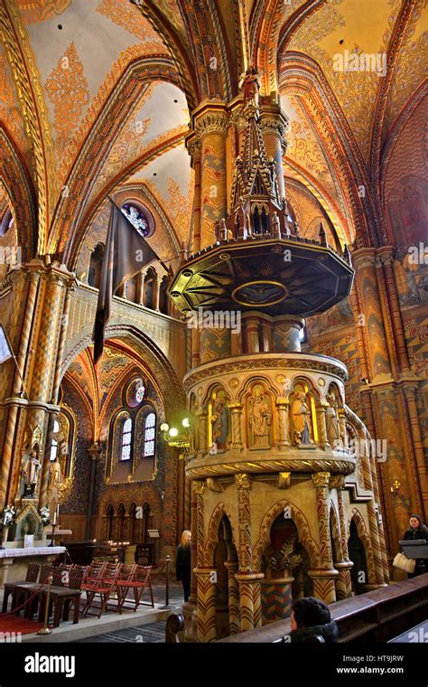 Interior matthias church matyas templom castle hill varhegy buda hi-res ...