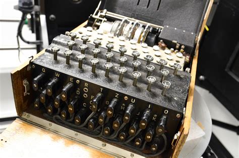 X-ray imaging reveals the secrets inside the Enigma machine