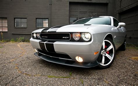 2012 Dodge Challenger SRT8 392 - Editors' Notebook - Automobile Magazine