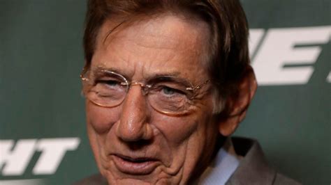 Joe Namath, in new book, says he nearly drank himself to death