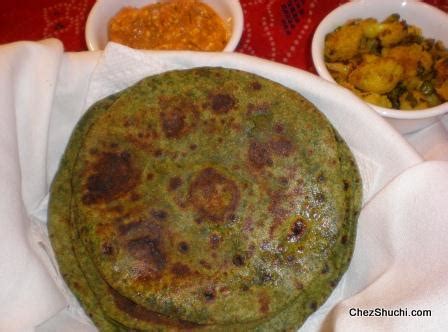 Palak Paratha-पालक के पराठे