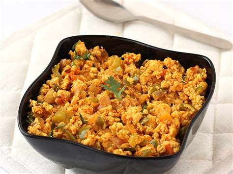 Paneer Bhurji Recipe - Delightfully Spicy Paneer Dish - Indian Curry