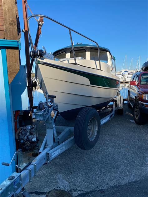 1993 C-Dory 22 Angler Cuddy Cabin for sale - YachtWorld