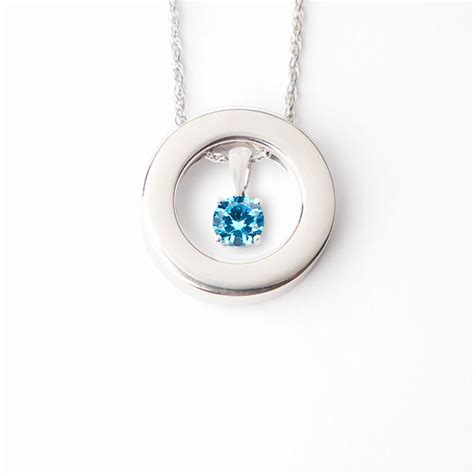 Cremation Jewelry & Keepsakes | Cremation Jewelry that Holds Ashes — The Living Urn