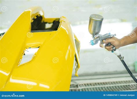 Spray Paint, Yellow Front Bumper Stock Image - Image of garage, male: 149804749