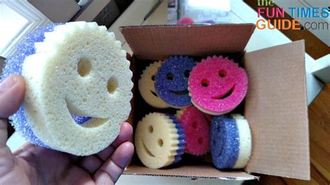 There's A New Smiley Face Sponge! 2 Reasons Scrub Mommy Sponges Are Even Better Than Scrub Daddy ...