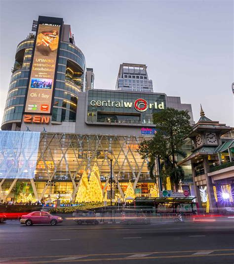 Central World Bangkok Christmas 2024 - Catie Jo-Anne