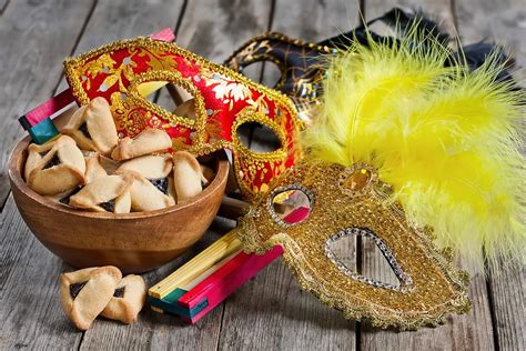 The Festival of Purim: 3 Ways to Celebrate With Your Family! | Holidays | 30Seconds Mom