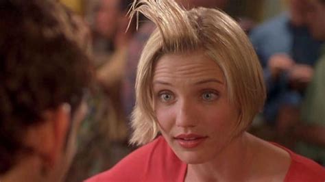 Cameron Diaz Recreates Iconic 'There's Something About Mary' Hair Scene