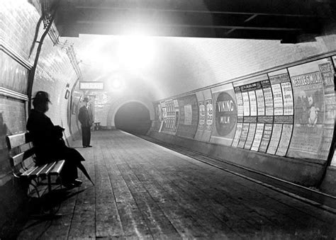 The Tube – The Six Oldest Underground Stations Still in Use - Londontopia