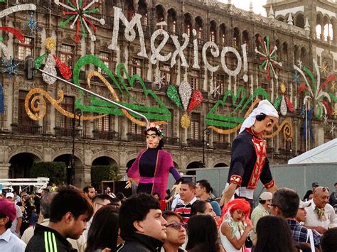 Viva México: Celebrating Independence Day in Mexico City — Venture Beneath The Skies