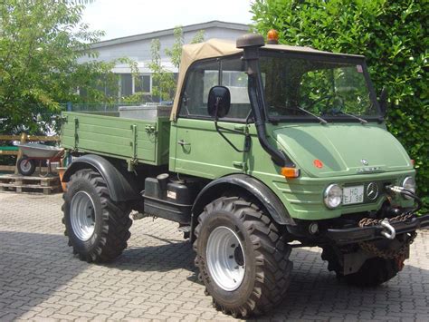 Unimog 421