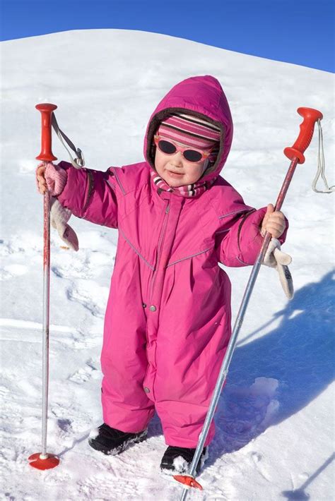 50 Best Adorable Skiing Outfits for Your Lovely Kids https://fasbest.com/adorable-skiing-outfits ...