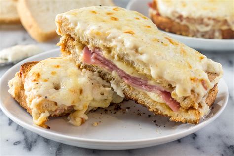 PARİSLİ BİR BEYEFENDİ: CROQUE MONSIEUR | Fransız Yemekleri, Yemek Hikayeleri | Gastromanya