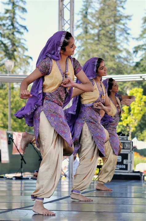 Bhangra dance, Cultural dance, Bhangra