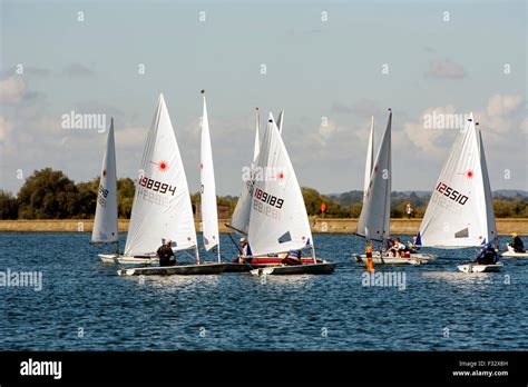 Sailing on Farmoor Reservoir, Oxfordshire, England, UK Stock Photo - Alamy