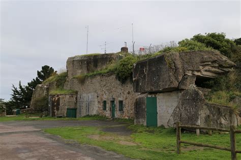 Fort de la Cité d’Alet, St Malo - Roman to WW2 German fortifications - History Alive