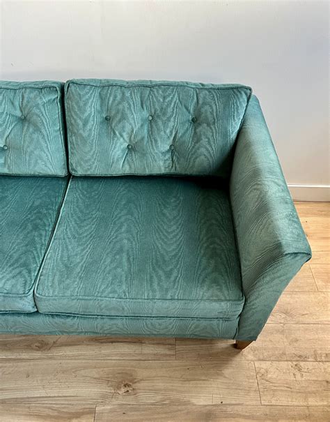 Vintage Sofa in Green Velvet – Home and Closet Vintage