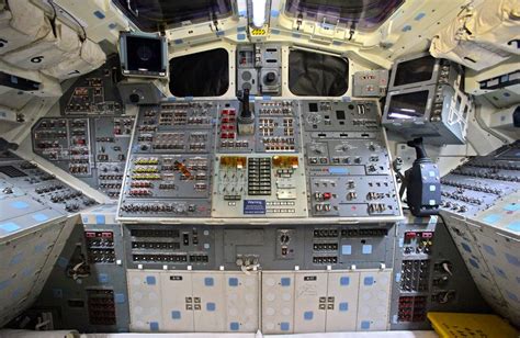 space shuttle controls | Space shuttle, Flight deck, Space flight