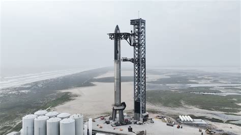 SpaceX readying Starship rocket for around-the-world test flight as ...