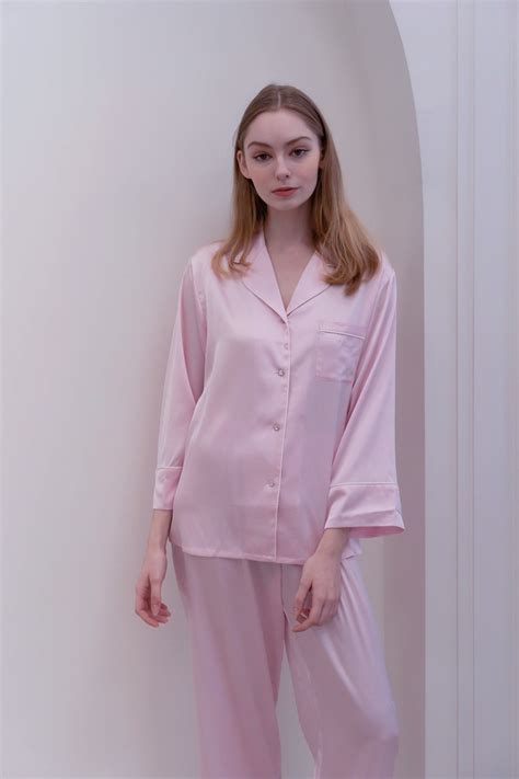 Luxury Baby Pink Silk Pajama Set (Initials Available) – MoriJasmine