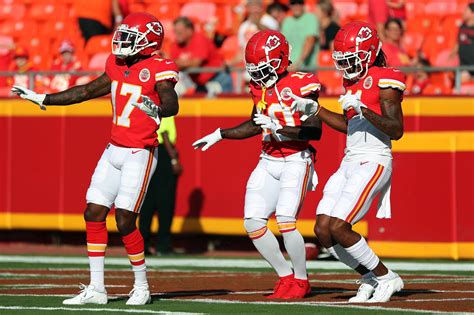 Chiefs confident Tyreek Hill’s absence won’t slow down their explosive ...