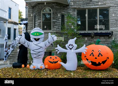 House with Halloween decorations Montreal canada Stock Photo - Alamy