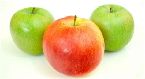 Green Vs Red Apples – What’s The Difference? | Food Readme