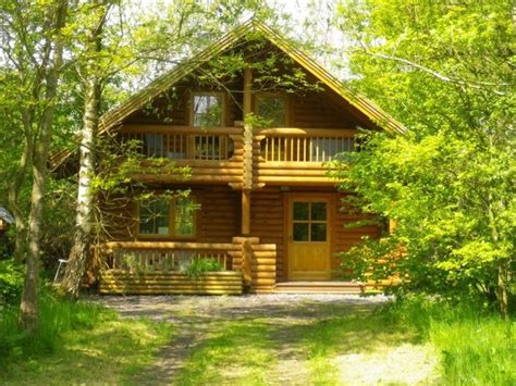 17 gorgeous log cabins in Wales that will make the perfect weekend away | Cabins in the woods ...