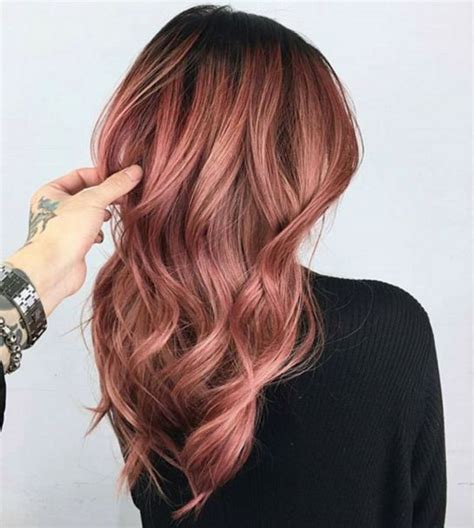 Rose Gold Hair Ideas 1611 | Haarfarben, Roségold haarfarbe, Frisuren