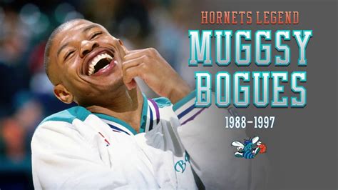 Muggsy Bogues Honored At Charlotte Hornets Game - YouTube