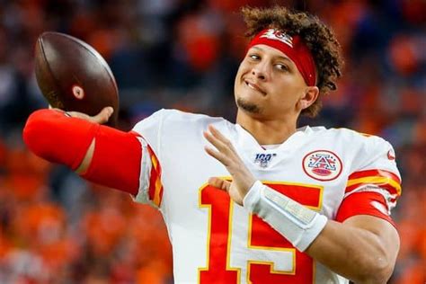 Patrick Mahomes II [2024 Update] : Wife, Injury, Career & Net worth