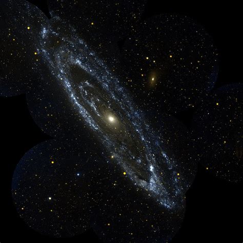 Messier 31: Andromeda Galaxy | Messier Objects