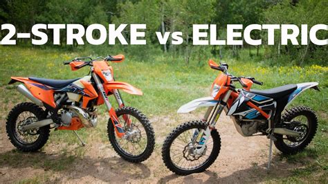 2022 KTM 300 XC-W vs Electric KTM Freeride E-XC | Off Road Test | バイク動画まとめ