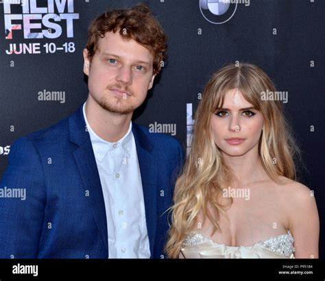 Isom innis and carlson young hi-res stock photography and images - Alamy