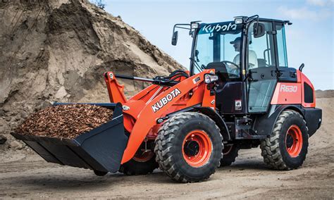 Kubota Compact Wheel Loaders Summarized — 2018 Spec Guide — Compact ...