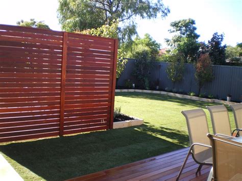 Backyard privacy screen ideas - large and beautiful photos. Photo to select Backyard privacy ...