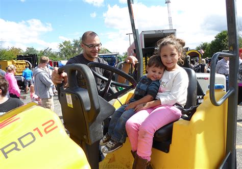 Chicago's North Shore CVB - Welcome - Skokie Park District - Touch a Truck