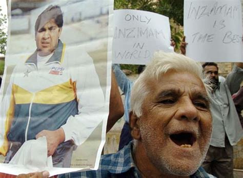 Angry Pakistani cricket fans chant anti-ICC slogans | ESPNcricinfo.com